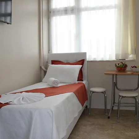 Tuana * Istambul